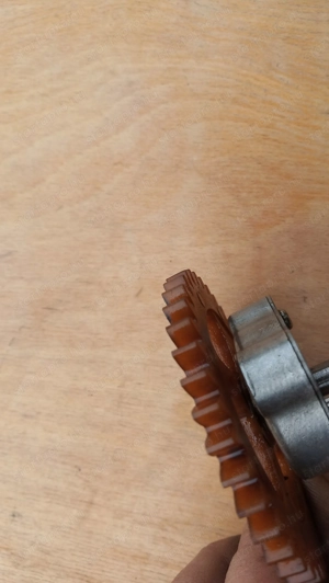 Yamaha Majesty 125 - 180 olajpumpa - kép 3