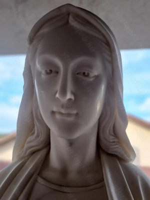 Segítő Szűz Mária márvány szobor, szent szobor, vallási szobor - kép 2