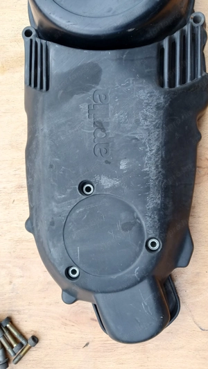 Aprilia Leonardo ST 125 - 150 kuplung fedél - kép 3