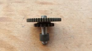 Aprilia leonardo 125 - 150 közlőkerék - kép 2