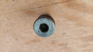 Aprilia leonardo 125 - 150 olajleeresztő csavar - kép 2