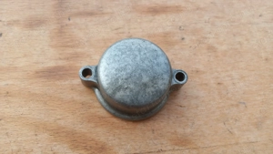 Aprilia leonardo 125 - 150 olajszűrő fedél