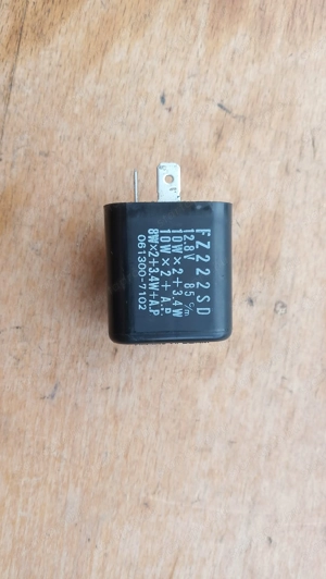 Aprilia leonardo 125 - 250 index relé