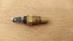 Aprilia Leonardo 125 - 150 vízhőmérséklet jeladó - kép 2