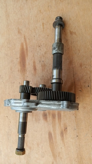 Aprilia Leonardo 125 - 150 hátsó végáttétel