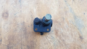 Piaggio Beverly Tourer 400 fékszelep - kép 2