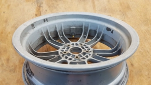 Piaggio Beverly Tourer 400 hátsó felni - kép 4