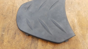 Piaggio Beverly Tourer 400 hátsó kapaszkodó burkolat - kép 3