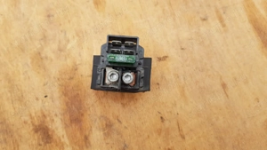 Piaggio Beverly Tourer 400 indító relé - kép 4