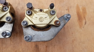 Piaggio Beverly Tourer 400 első féknyereg pár - kép 3