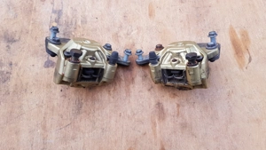 Piaggio Beverly Tourer 400 első féknyereg pár - kép 5