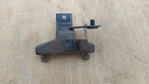 Kymco people 250 hűtő tartó konzol - kép 2