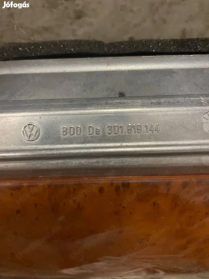 Volkswagen Phaeton középső légterelő 3d1.619.144 posta megoldható - kép 2