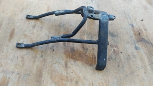 Kymco people 250 első sárvédő tartó keret - kép 3