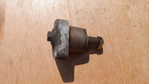 Kymco people 250 vezérműlánc feszítő patron - kép 3