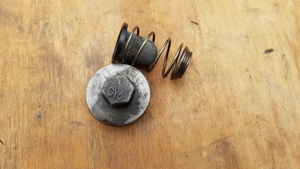 Kymco Grand Dink 125 - 250 olajleeresztő csavar