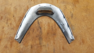 Suzuki Burgman 250 - 400 (merci lámpás) plexi takaró idom sérült - kép 5