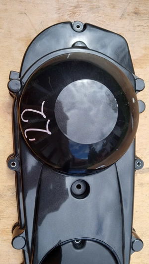 Suzuki Burgman 250 (merci lámpás) kuplung fedél burkolat - kép 9