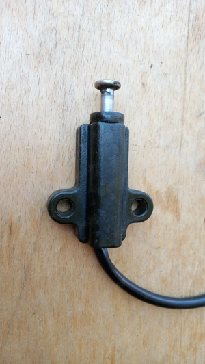 Suzuki Burgman 250 - 400 (merci lámpás) sztender kapcsoló - kép 3