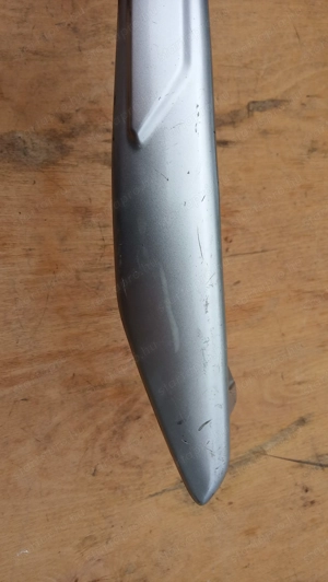 Suzuki Burgman 250 - 400 (merci lámpás) hátsó kapaszkodó jobbos - kép 2