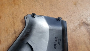 Suzuki Burgman 250 - 400 (merci lámpás) közép idom alsó - kép 4