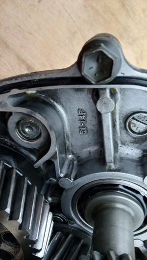 Suzuki Burgman 400 végáttétel - kép 6