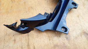 Suzuki Burgman 250 - 400 (merci lámpás) háttámla burkolat kék - kép 3