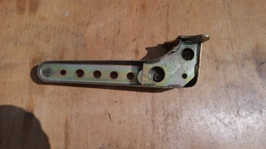 Suzuki Burgman 250 - 400 (merci lámpás) hátsó lábtartó vas balos - kép 2