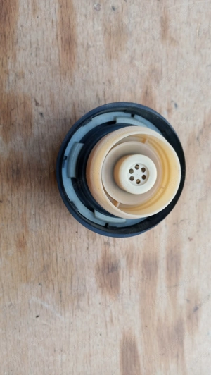 Suzuki Burgman 250 - 400 (merci lámpás) tanksapka - kép 2