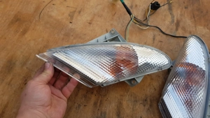 Suzuki Burgman 250 - 400 (merci lámpás) első irányjelző pár - kép 3