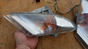 Suzuki Burgman 250 - 400 (merci lámpás) első irányjelző pár - kép 5