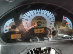 Suzuki Burgman 400 km óra - kép 7