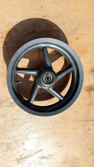 Aprilia leonardo ST 250 első felni