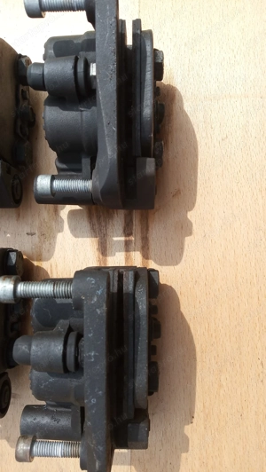 Aprilia leonardo 250 első féknyereg - kép 2