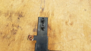 Aprilia Scarabeo 125 - 250 (piaggio) hátsó lábtartó konzol balos - kép 3