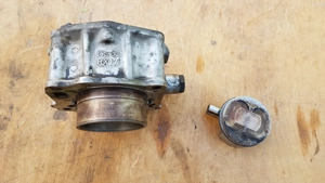 Aprilia Scarabeo 150 henger - kép 10