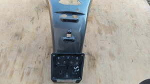 Aprilia Scarabeo 125 - 250 (piaggio) hátsó sárvédő - kép 5