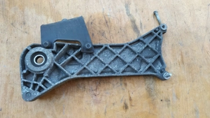 Aprilia Scarabeo 125 - 200 (piaggio) hátsó lengőkar - kép 4