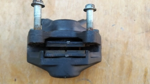 Aprilia Scarabeo 125 - 250 (piaggio) hátsó féknyereg - kép 3