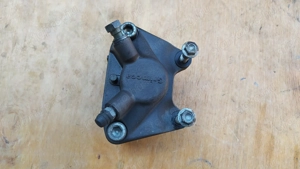 Aprilia Scarabeo 125 - 250 (piaggio) hátsó féknyereg - kép 5