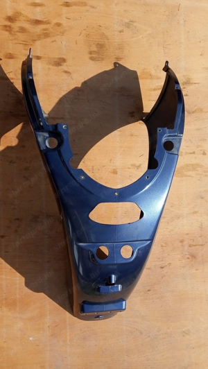 Aprilia Scarabeo 125 - 200 hátsó sárvédő kék