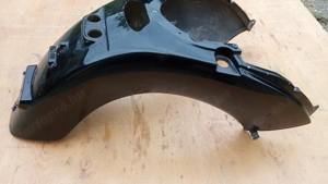 Aprilia Scarabeo 125 - 200 hátsó sárvédő fekete - kép 3