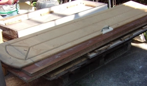 Bontott bútorokból származó lehulló faanyag Ingyen elvihető - kép 6