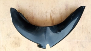 Aprilia Scarabeo 125 - 200 első sárvédő fekete - kép 3