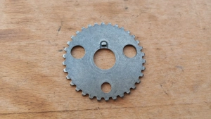 Aprilia Scarabeo 125 - 200 vezérműlánckerék felső