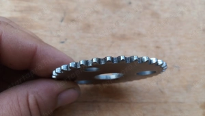 Aprilia Scarabeo 125 - 200 vezérműlánckerék felső - kép 2