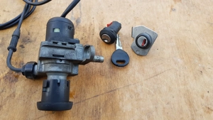 Aprilia Scarabeo 125 - 250 (piaggio) gyújtáskapcsoló zárszettel - kép 6