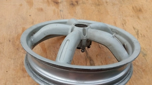 Aprilia Scarabeo 125 - 200 hátsó felni 16"-os - kép 8