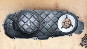 Aprilia Scarabeo 125 - 200 kuplung fedél - kép 4