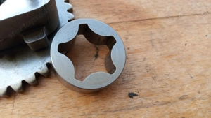 Aprilia Scarabeo 125 - 200 olajpumpa - kép 5